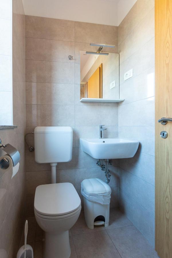 Apartments And Rooms Jeselnik Portoroz Exterior foto