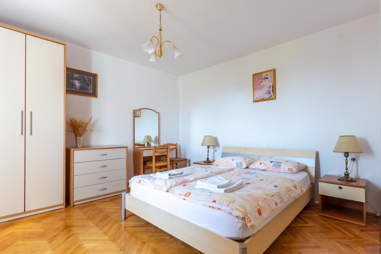 Apartments And Rooms Jeselnik Portoroz Exterior foto